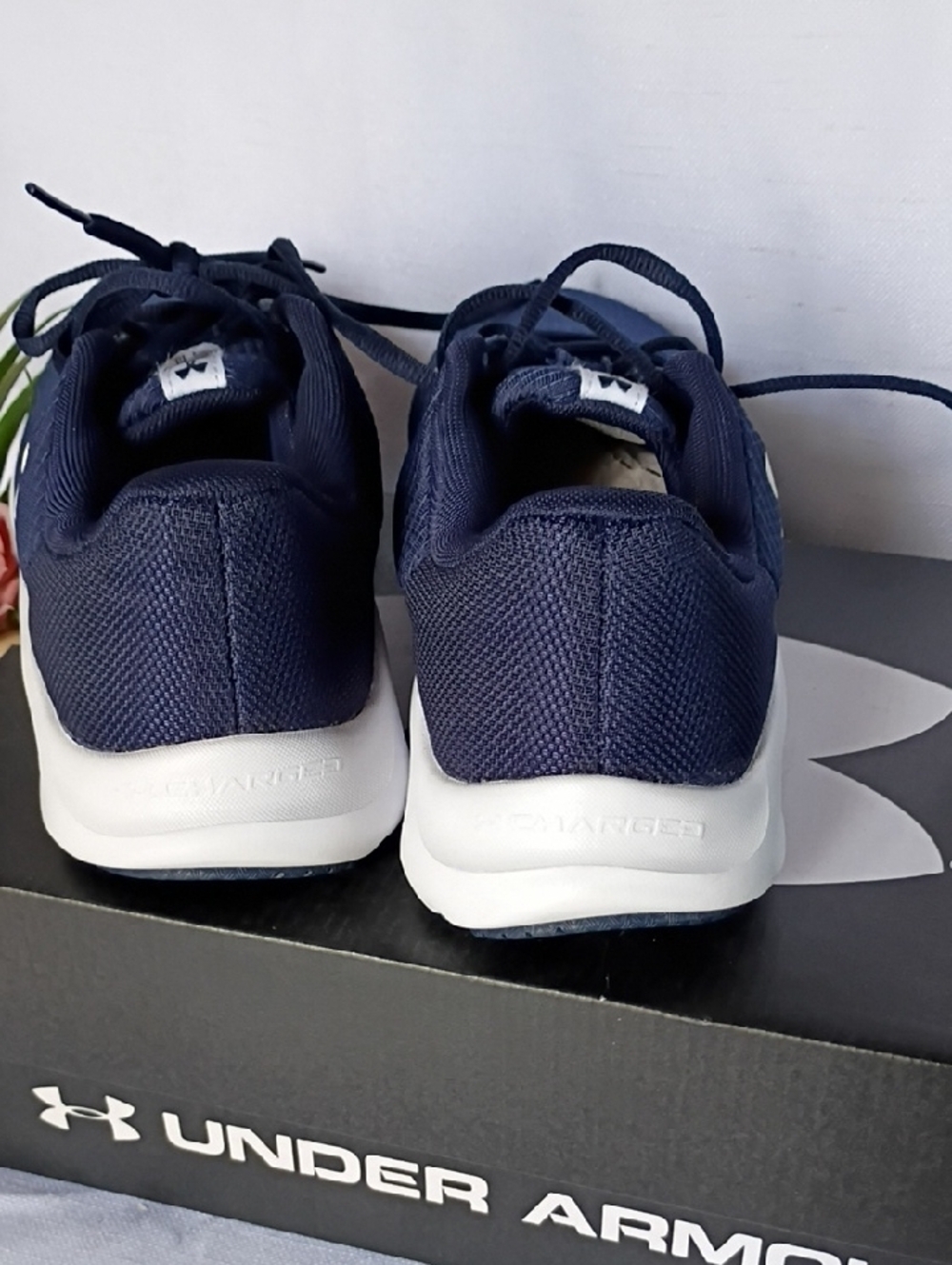 Under Armour Men's Charged Pursuit 3 Navy and White Athletic Sneakers Size 8.5 - Picture 3 of 8